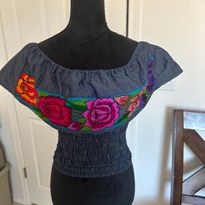 Women's Handmade Floral Embroidered Mexican Crop Top Blouse - Size Small/medium